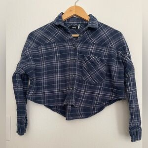BDG Blue Cropped Boxy Button Down Shirt